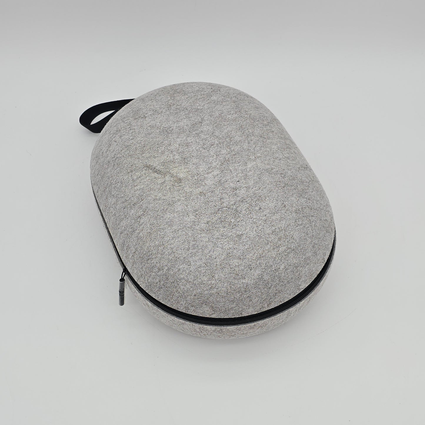 Meta Quest 3 128GB with Elite Strap, Carrying Case