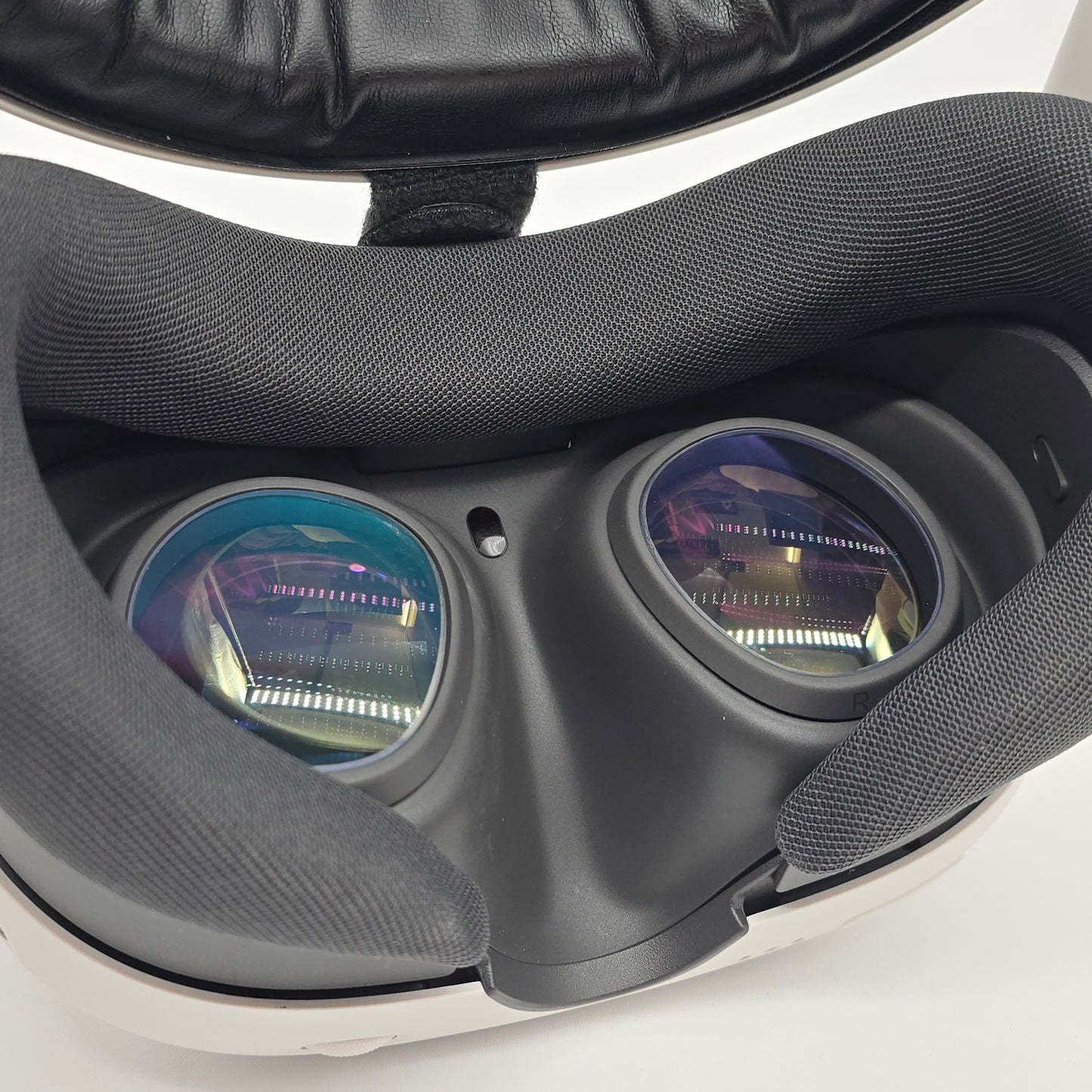 Meta Quest 3 512GB Virtual Reality Headset w/ BoboVR Head Strap, Battery Expansion