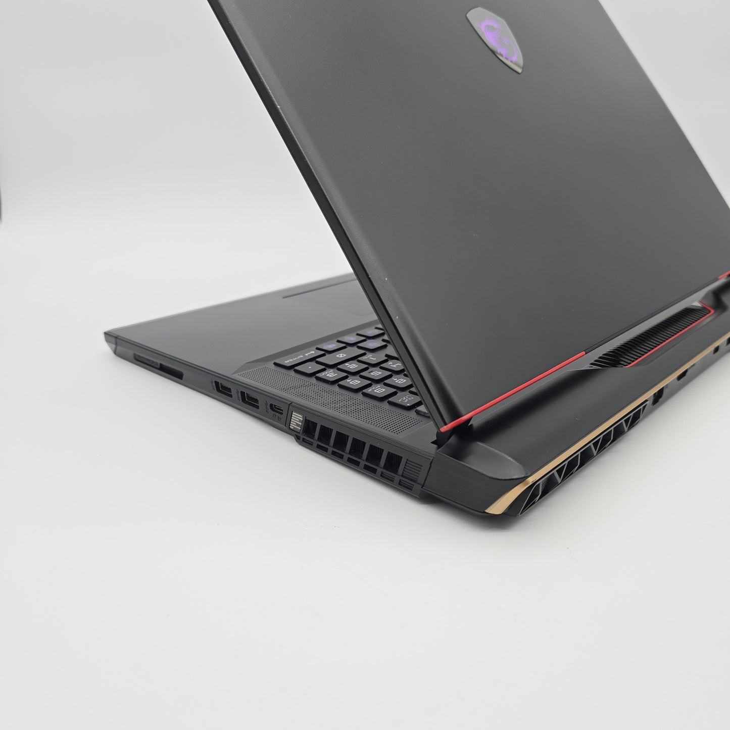 MSI Raider GE78HX, RTX 4080, Intel i9-13950HX, 64GB DDR5, 17" 240Hz RGB Gaming Laptop