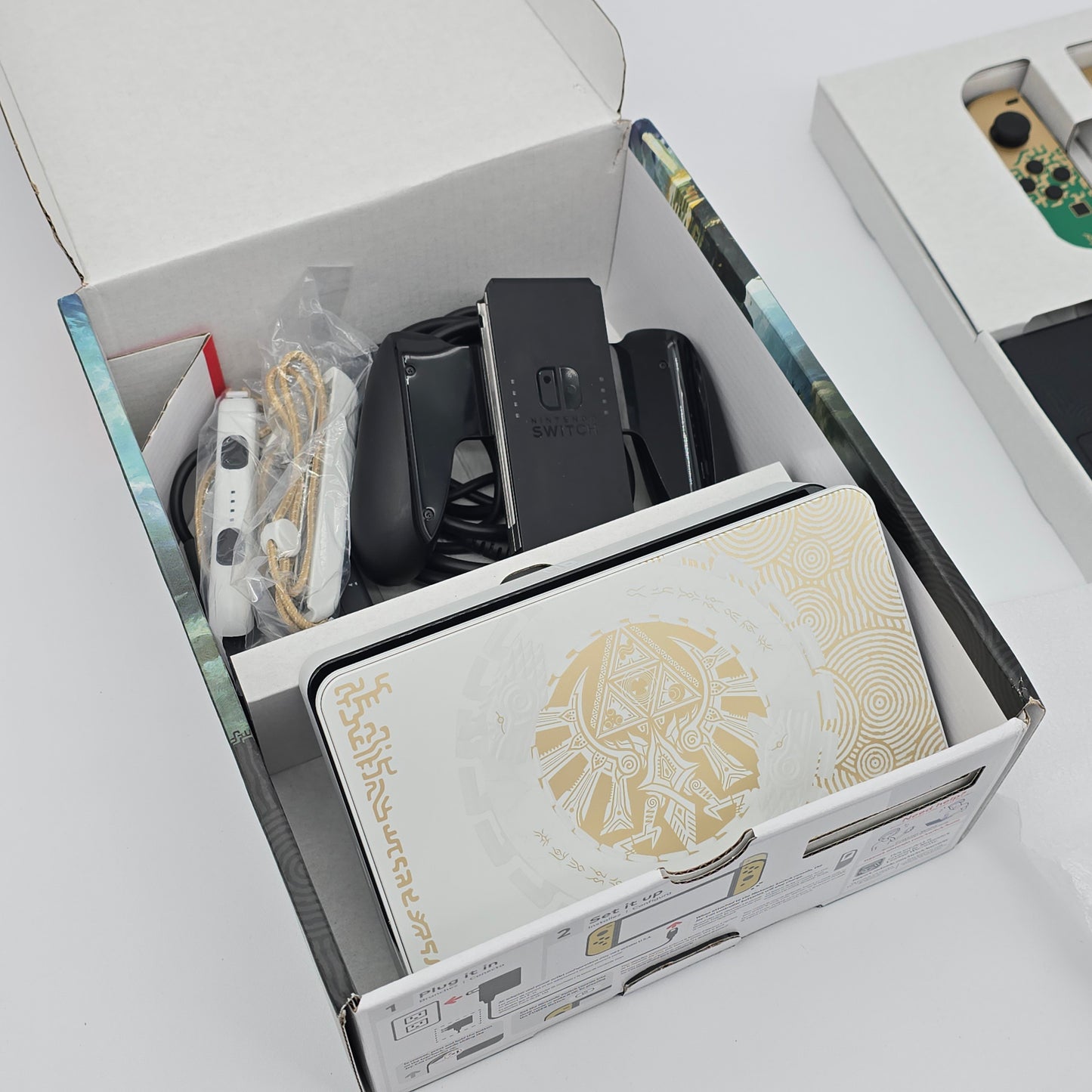 Nintendo Switch OLED The Legend of Zelda: Tears of the Kingdom Edition