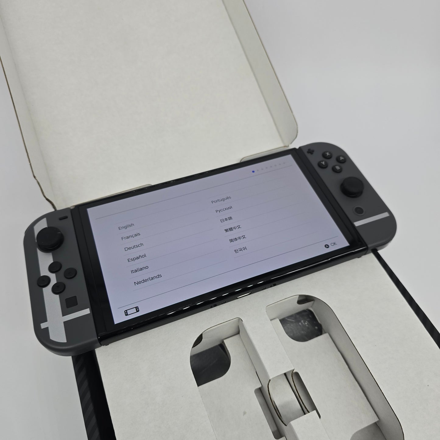 Nintendo Switch OLED Super Smash Bros Ultimate Edition