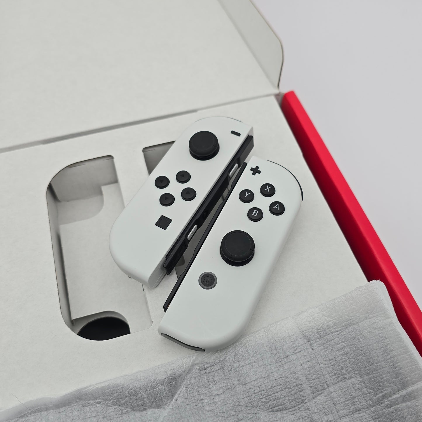 Nintendo Switch OLED White Edition