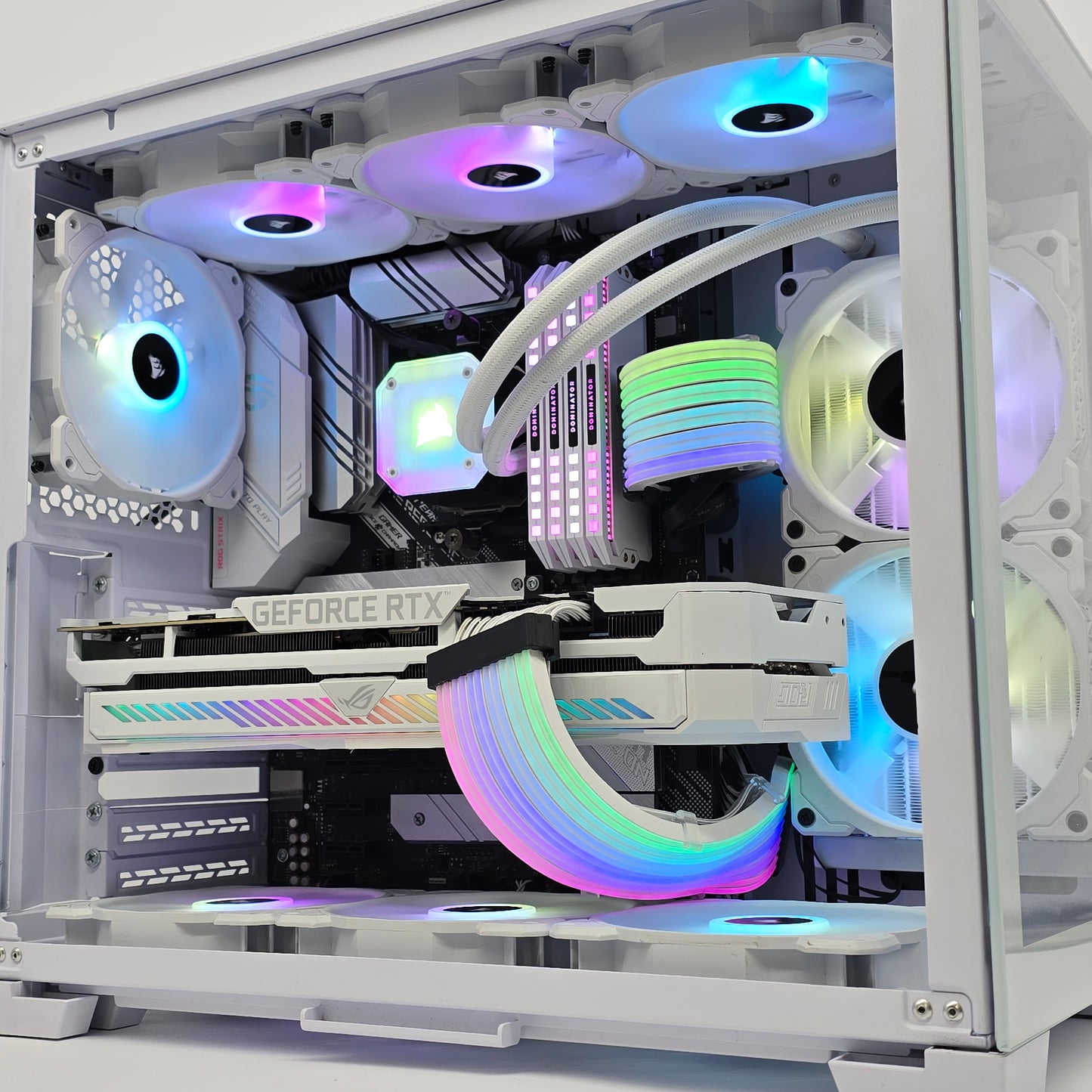 RTX 3080 ROG STRIX, Ryzen 7 5800X, 32GB Dominator Platinum, 1.5TB, Custom White Gaming PC
