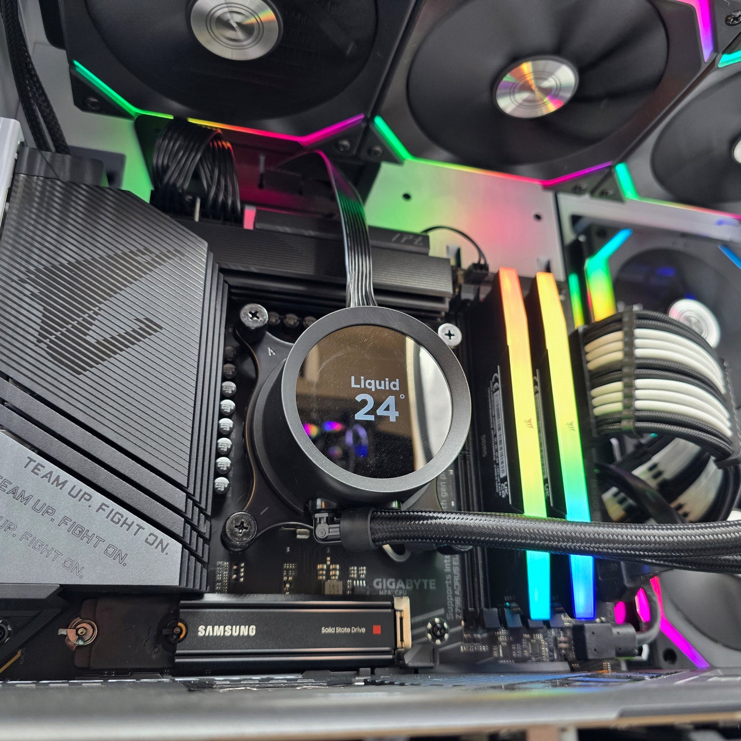RTX 4080 Super STRIX, Intel i7-14700K, 64GB DDR5, Like New Custom Liquid Cooled Gaming PC