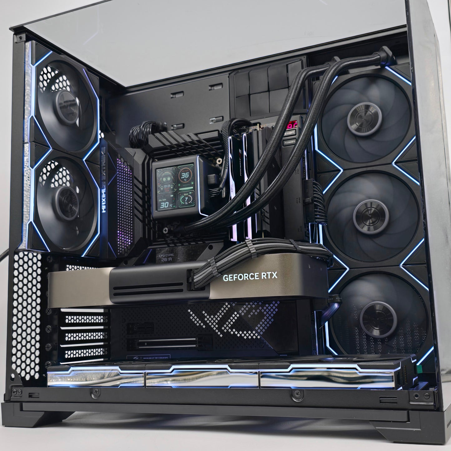 RTX 5080 FE, Intel i9-14900K, 64GB DDR5, 2TB 990 Pro NVMe, Custom Black Liquid Cooled Lian Li Gaming PC