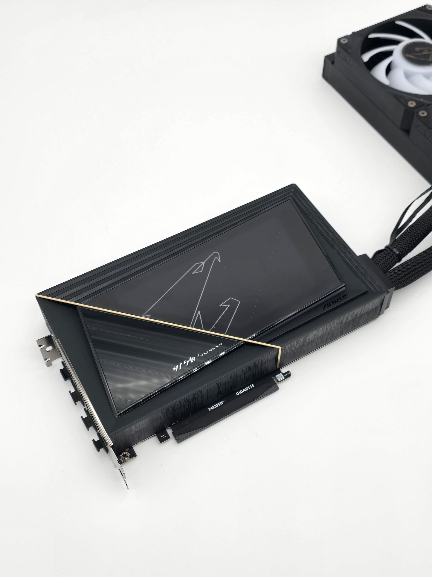 RTX 5090 Gigabyte Aorus XTREME Waterforce 32GB, NVIDIA Gaming Graphics Card GPU AIO Liquid Cooled