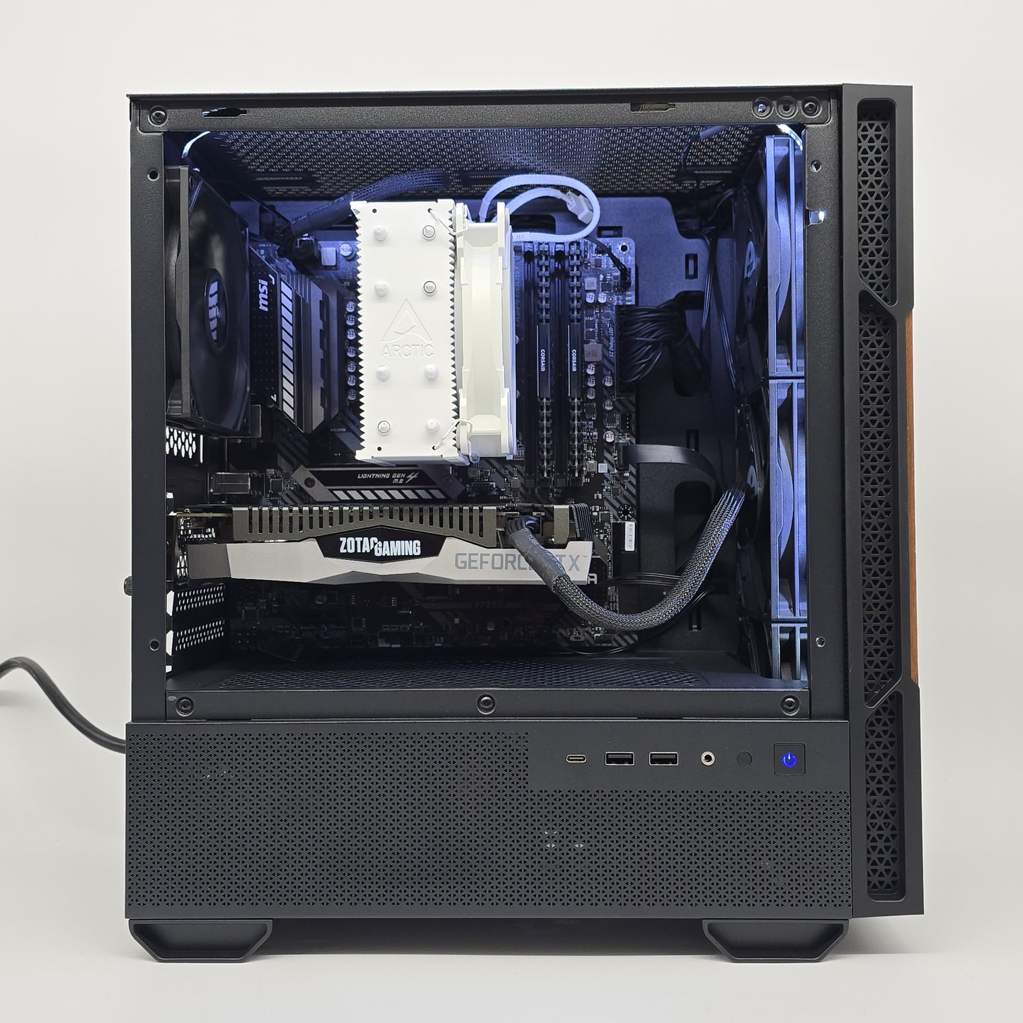 RTX 2060 Super, Ryzen 3600, 32GB DDR4, Micro-ATX Custom Gaming PC