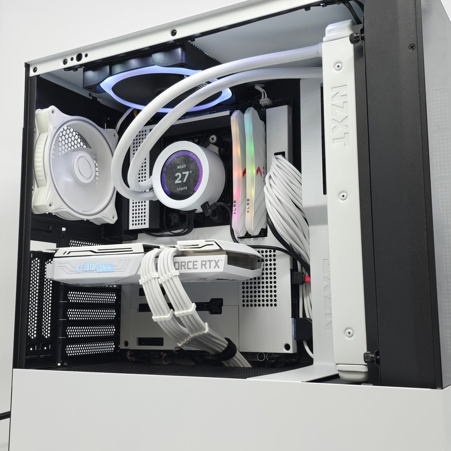 RTX 3070, Ryzen 7 5700X3D, 32GB RAM, Kraken LCD, Custom White Gaming PC