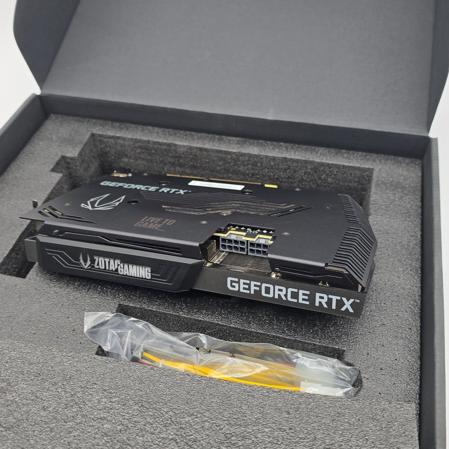 RTX 3070 Zotac Twin Edge OC 8GB, NVIDIA Gaming Graphics Card GPU