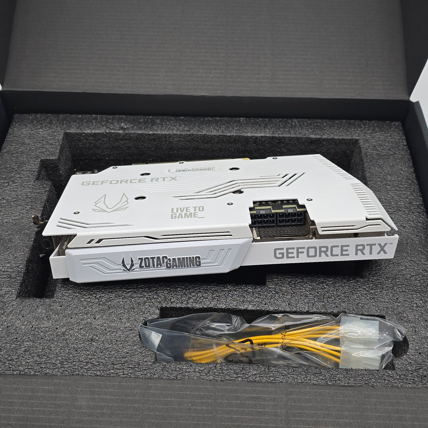 RTX 3070 Zotac Twin Edge OC White 8GB, NVIDIA Gaming Graphics Card GPU