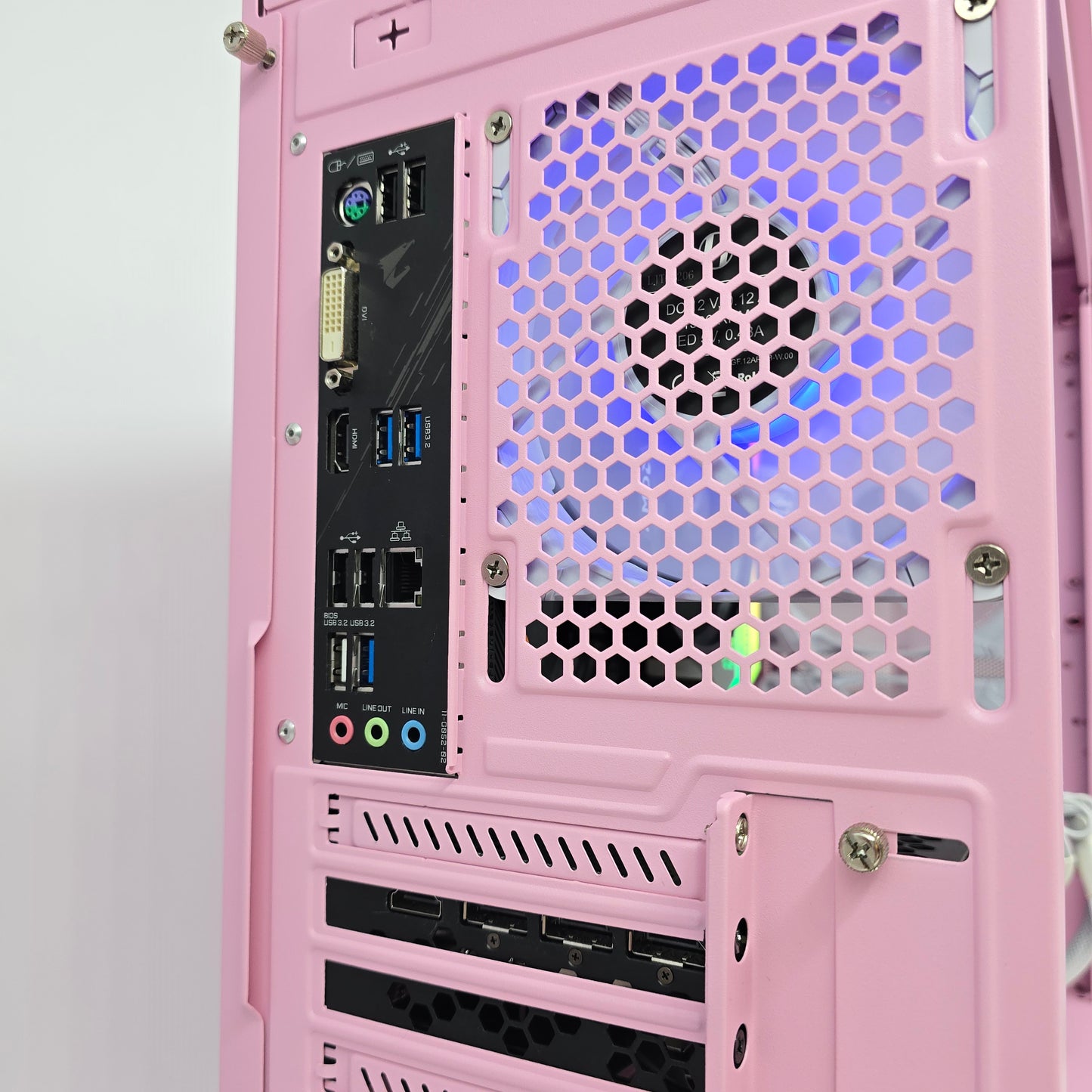 RTX 3080, Ryzen 5600, 32GB RAM, 1TB NVMe, Custom Pink Gaming PC