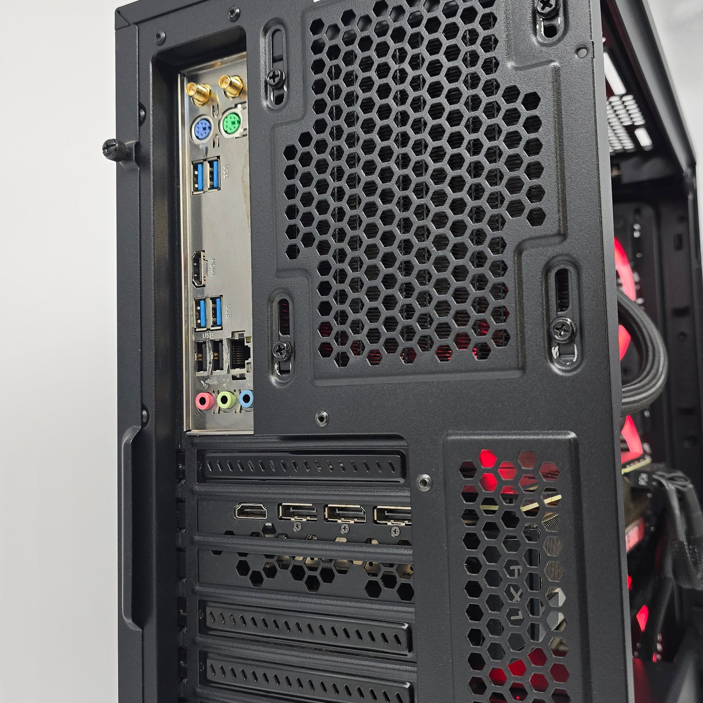 RTX 3080 EVGA FTW3, Intel i9-9900K, 32GB Dominator RAM, Custom Liquid Cooled Gaming PC