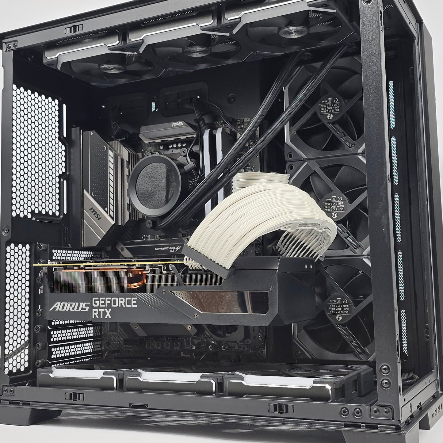 RTX 3080 Ti, Ryzen 9 5900X, 3TB NVMe, 32GB RAM, Custom Liquid Cooled Gaming PC