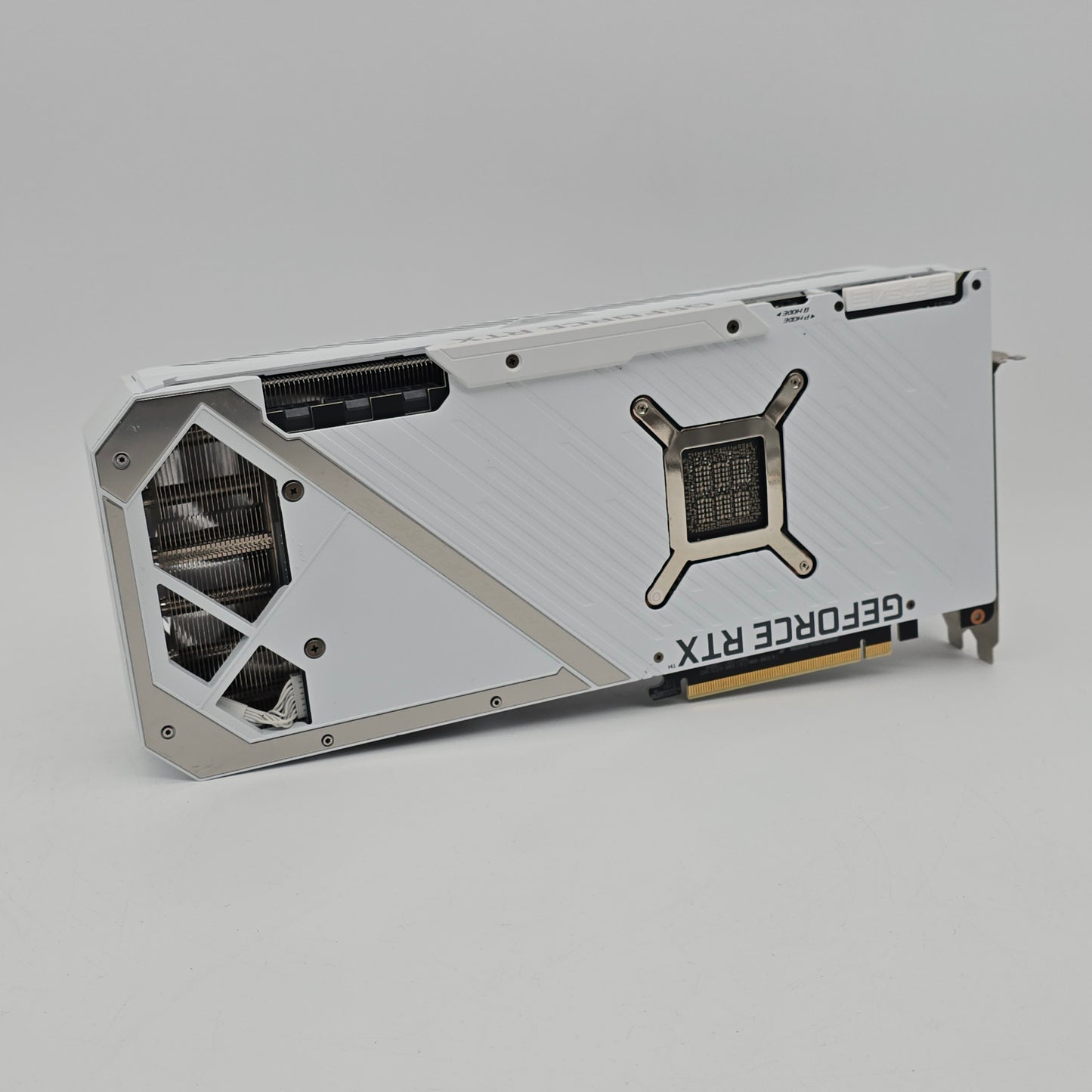 RTX 3090 ASUS ROG STRIX OC White Edition 24GB, NVIDIA Gaming Graphics Card GPU