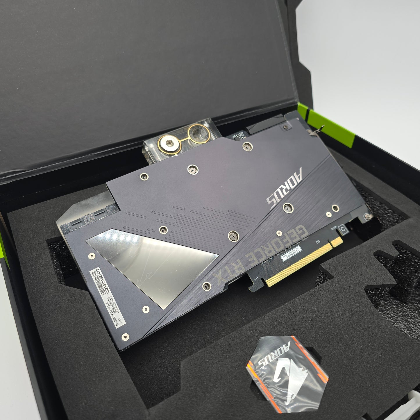 RTX 3090 Gigabyte Aorus XTREME Waterforce Watercooled 24GB, NVIDIA Gaming Graphics Card GPU