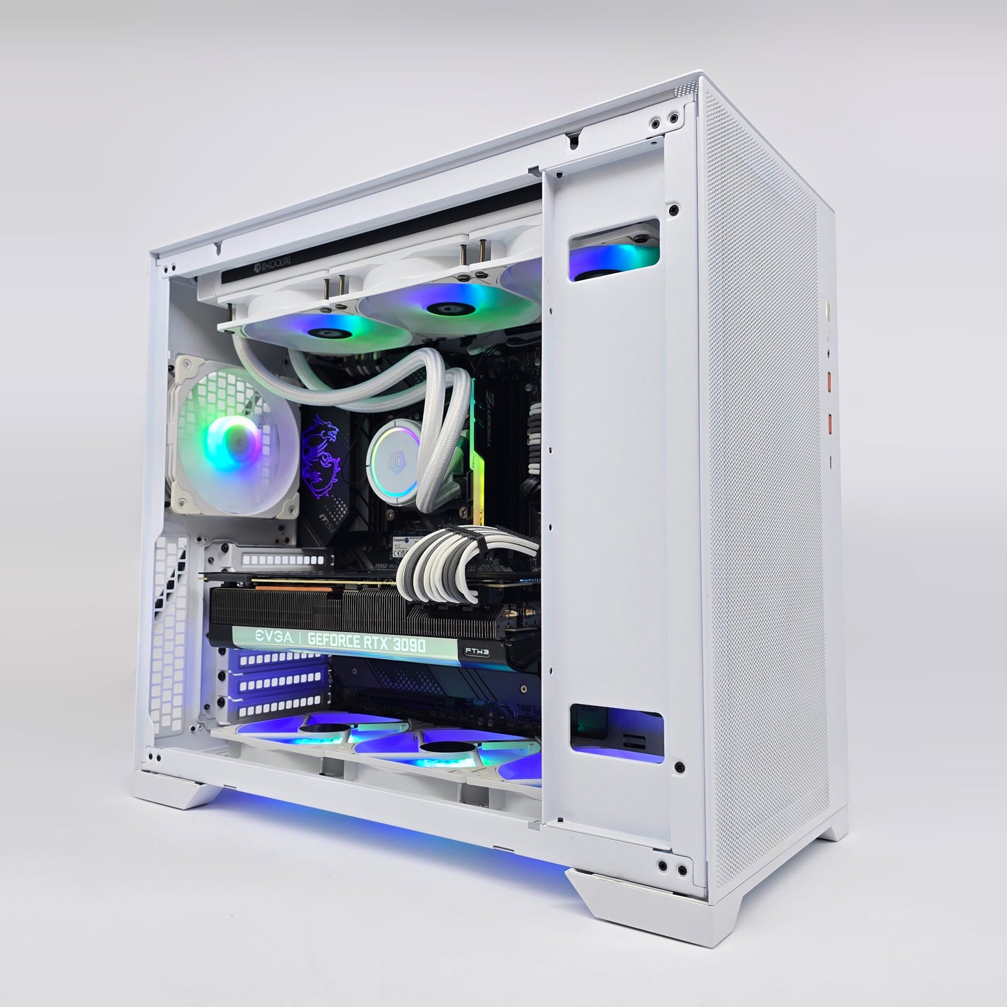 RTX 3090 FTW3 24GB, Intel i9-13900K, 32GB RAM, 3TB NVMe, Custom White Liquid Cooled Gaming PC