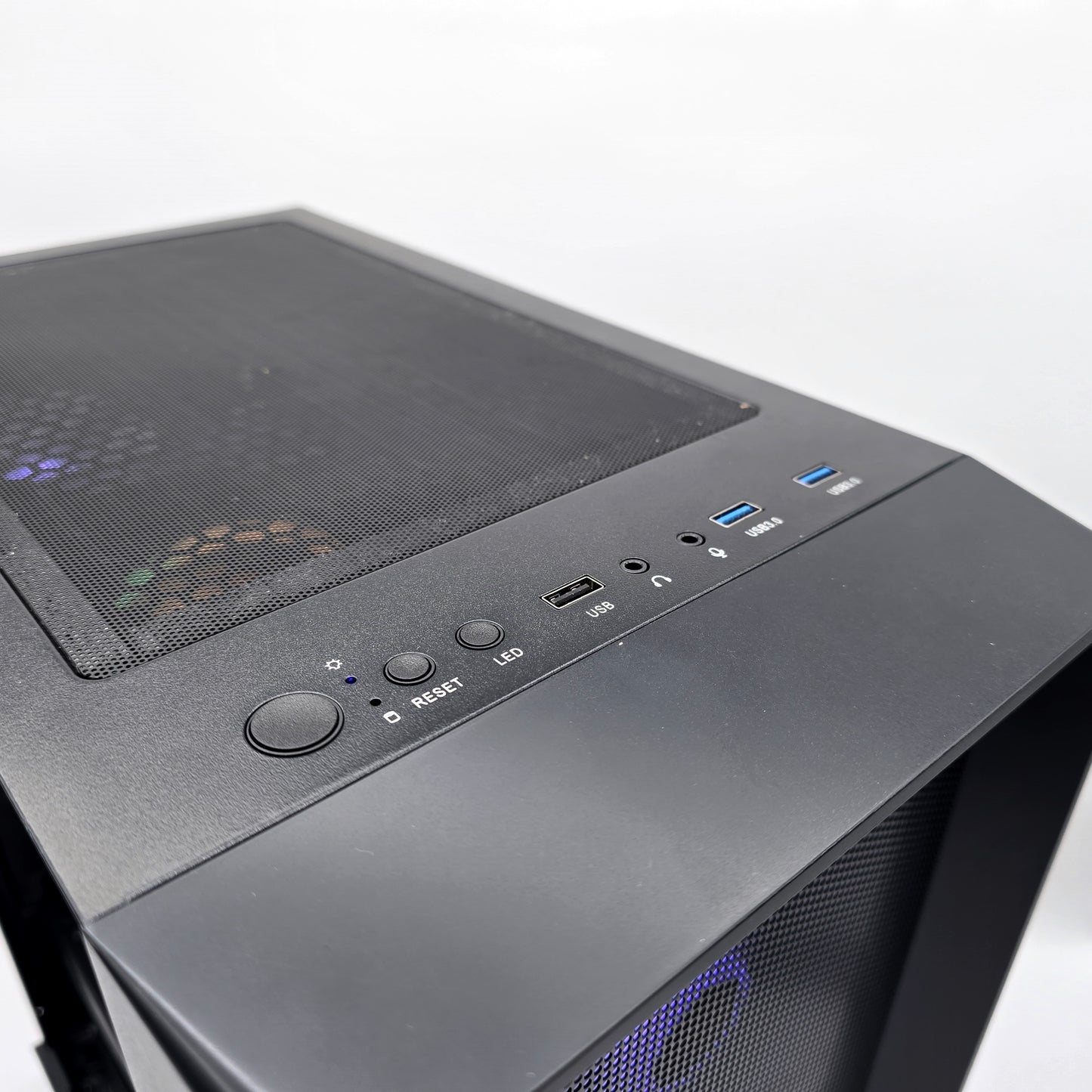RTX 4060, Intel i5-13400F, 16GB RAM, 1TB NVMe, Skytech Nebula Prebuilt Desktop Gaming PC