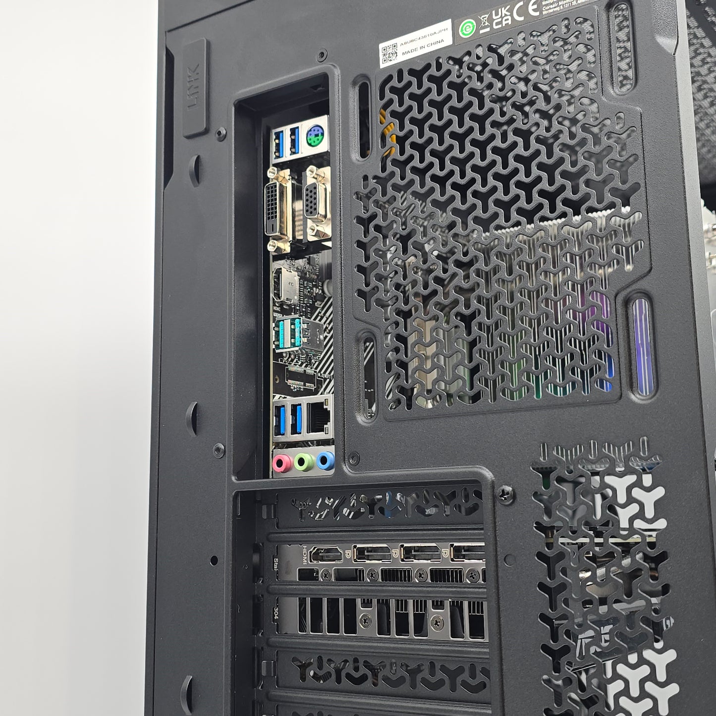 RTX 4060, Ryzen 7 5800X, 1TB NVMe, 16GB RAM, Custom Pre-Owned Gaming PC