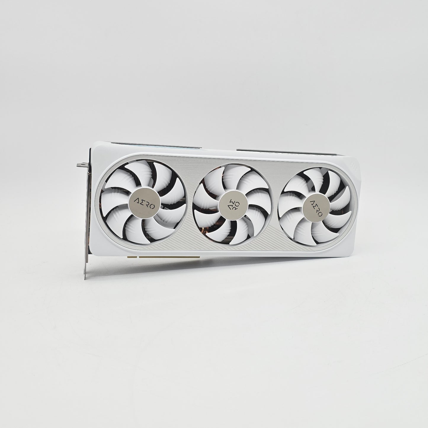 RTX 4070 Gigabyte Aero OC White 12GB, NVIDIA Gaming Graphics Card GPU