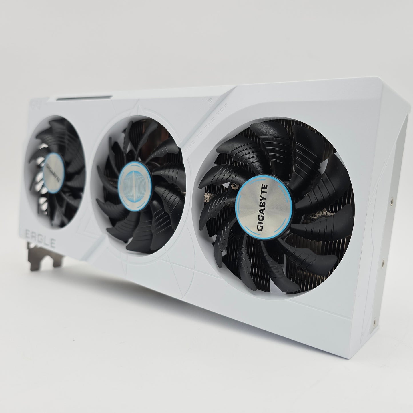 RTX 4070 Super Eagle OC ICE Edition White 12GB, NVIDIA Gaming Graphics Card GPU