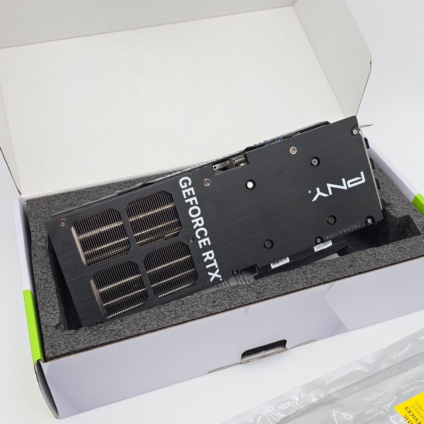 RTX 4070 Ti PNY Black 12GB, NVIDIA gaming Graphics Card GPU, 4070Ti