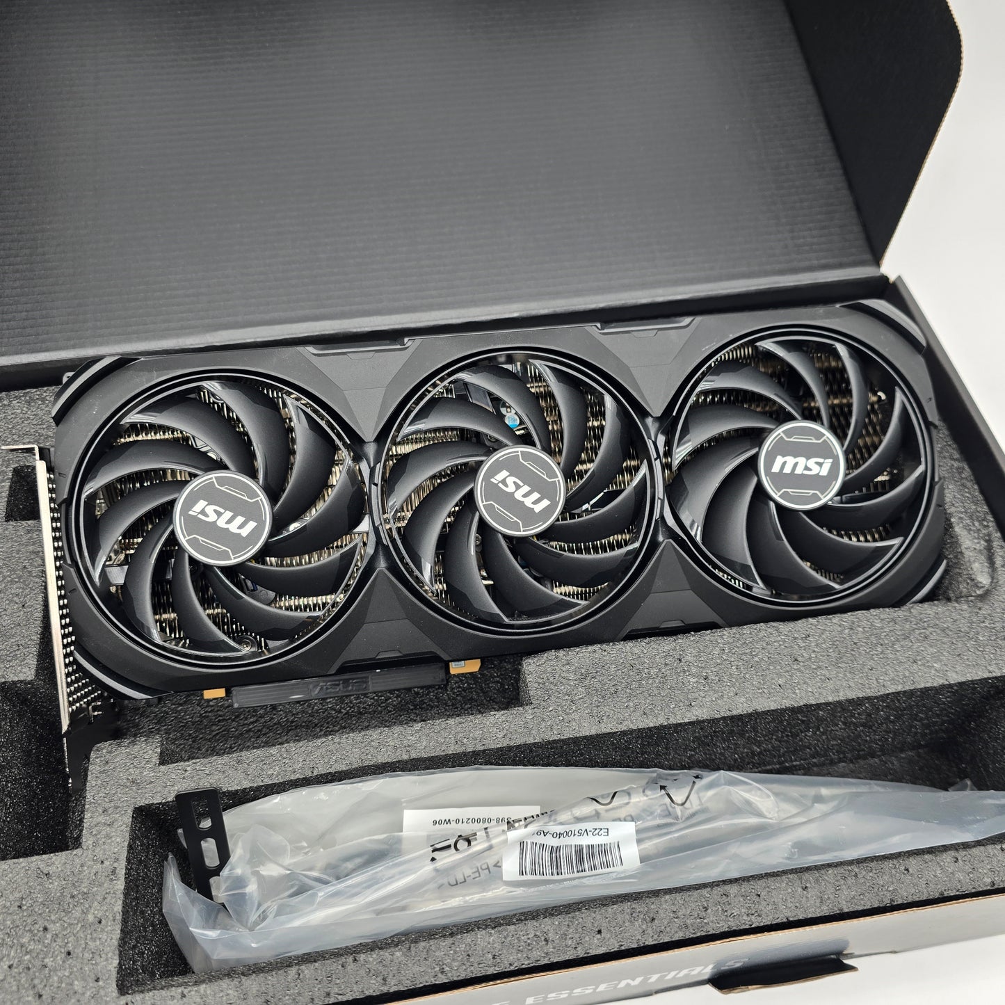 RTX 4070Ti Super MSI VENTUS 3X OC Black Edition 16GB, NVIDIA Gaming Graphics Card GPU