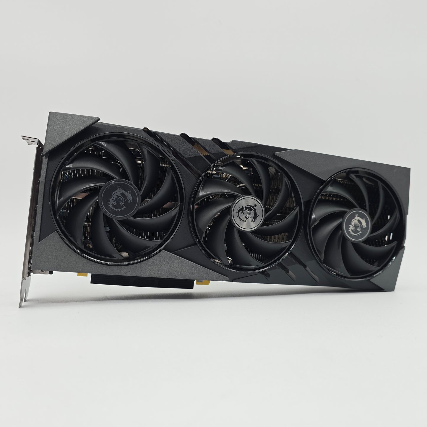 RTX 4070Ti Super MSI Gaming X Slim 16GB. NVIDIA Gaming Graphics Card GPU