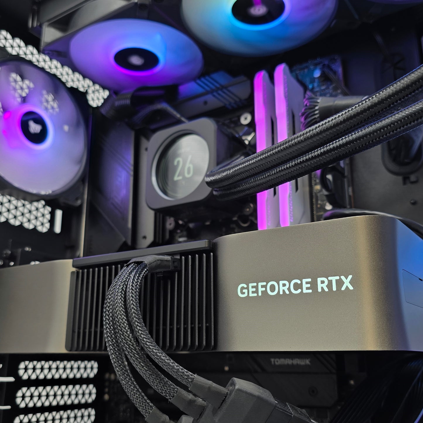 RTX 4080, Intel i7-13700K, 32GB RAM, LCD AIO Liquid Cooled Custom Gaming PC