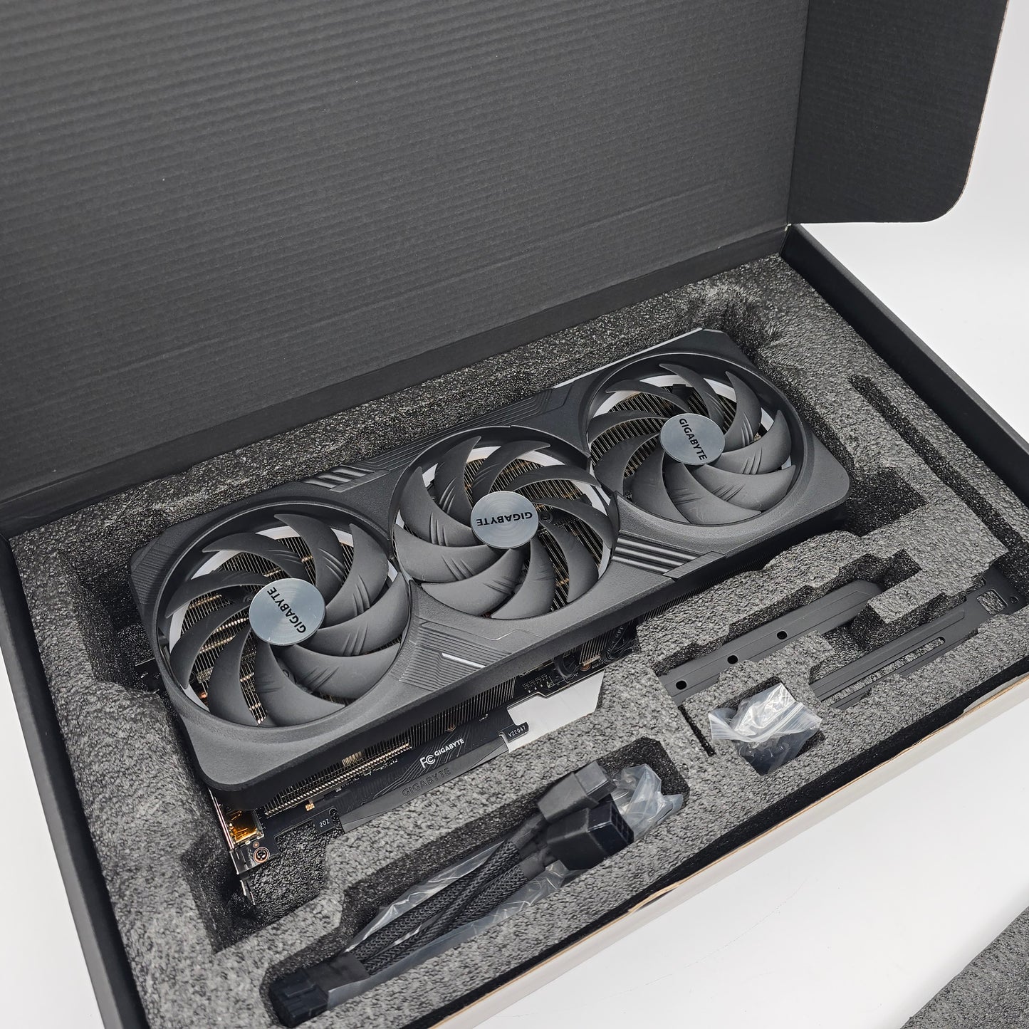 RTX 4080 Gigabyte Gaming OC 16GB, NVIDIA Gaming Graphics Card GPU