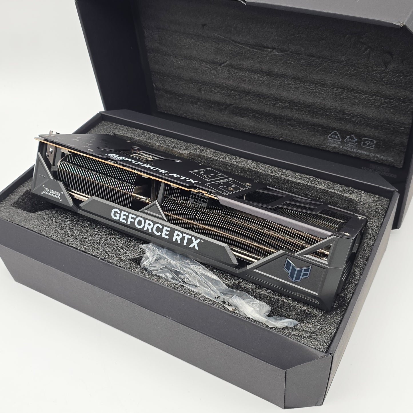 RTX 4080 Super ASUS TUF OC 16GB, NVIDIA Gaming Graphics Card GPU