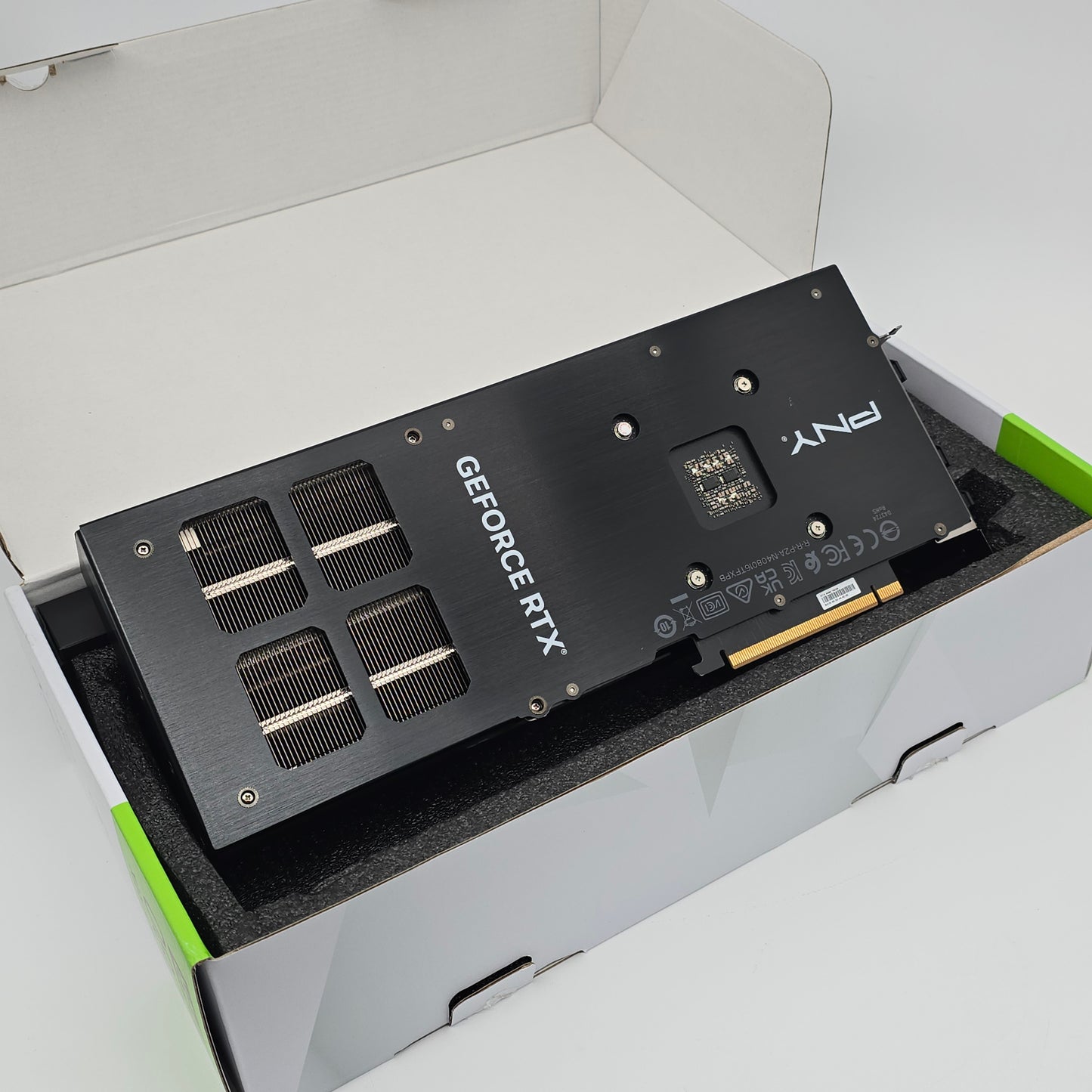 RTX 4080 Super PNY Black 16GB, NVIDIA Gaming Graphics Card GPU
