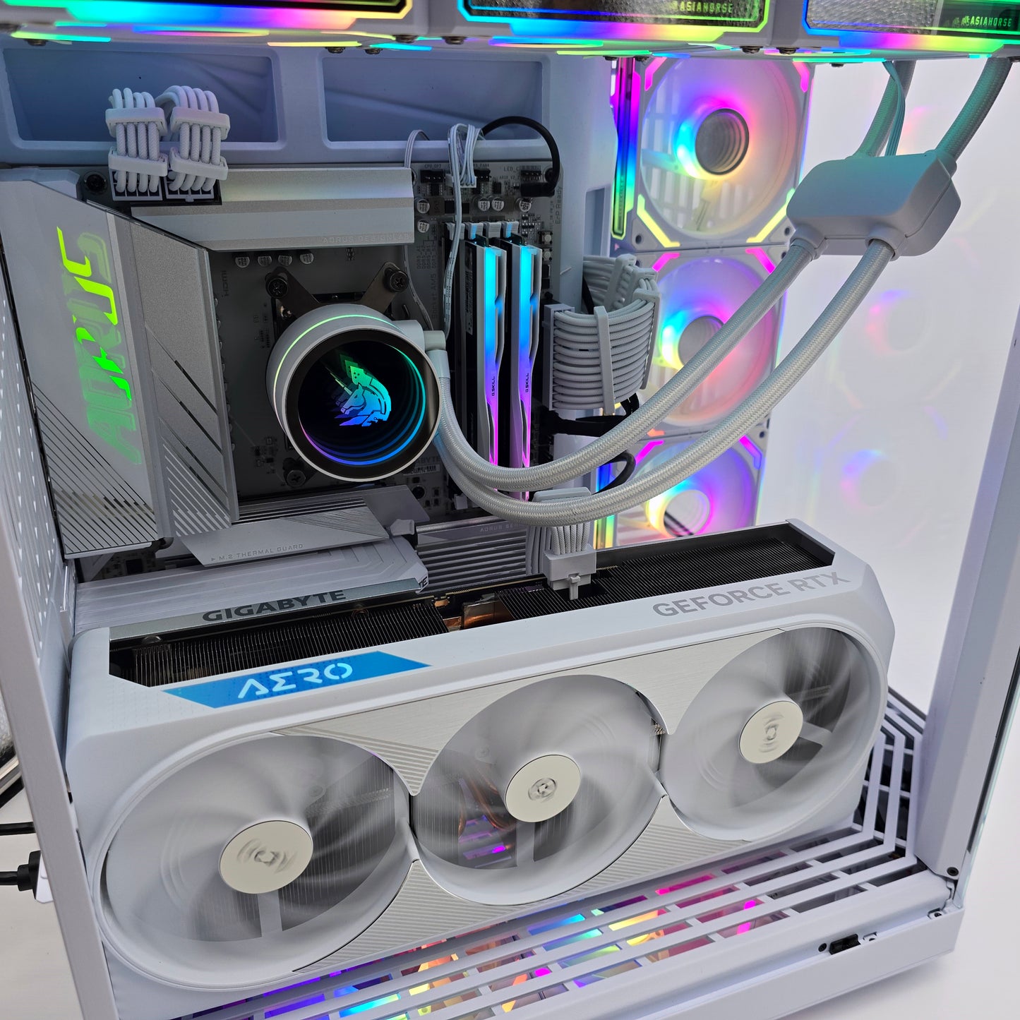 RTX 4090, Ryzen 9 7950X3D, 64GB DDR5, 4TB T700 Gen 5.0 NVMe SSD, Hyte Y70 Touch White, Brand New Custom Prebuilt High End Gaming PC