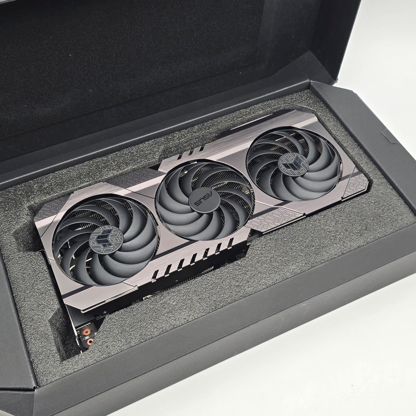 RTX 4090 ASUS TUF OC 24GB, NVIDIA Gaming Graphics Card GPU