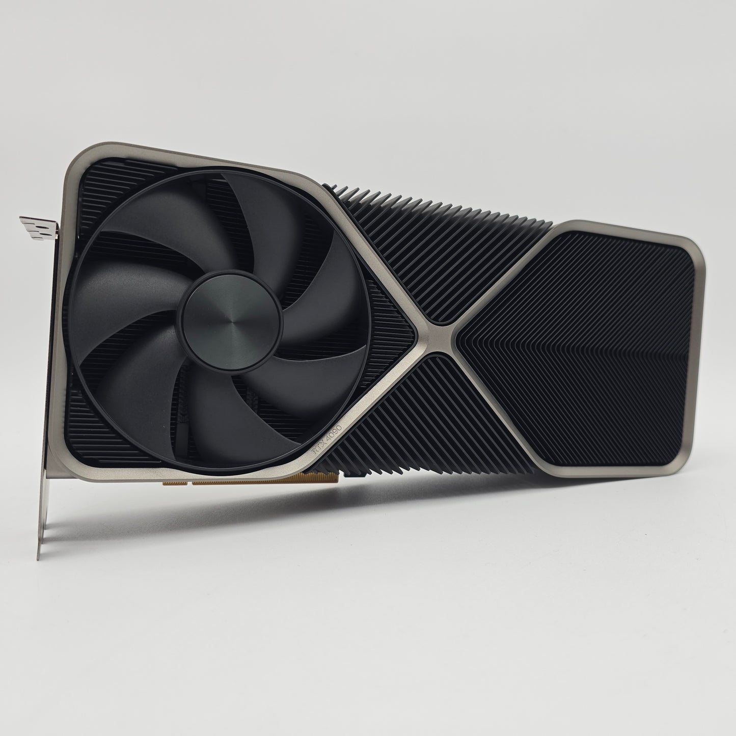 RTX 4090 Founders Edition FE 24GB, NVIDIA Gaming Graphics Card GPU