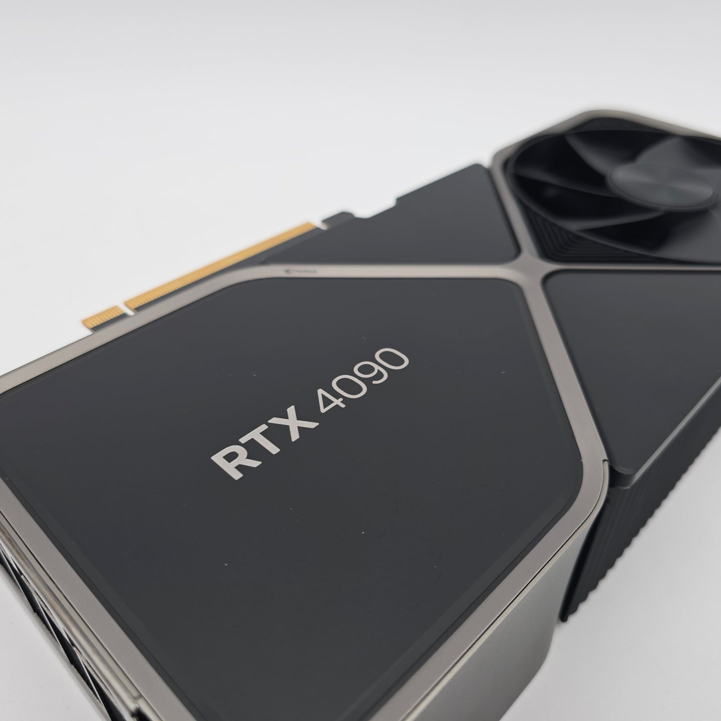 RTX 4090 Founders Edition FE 24GB, NVIDIA Gaming Graphics Card GPU