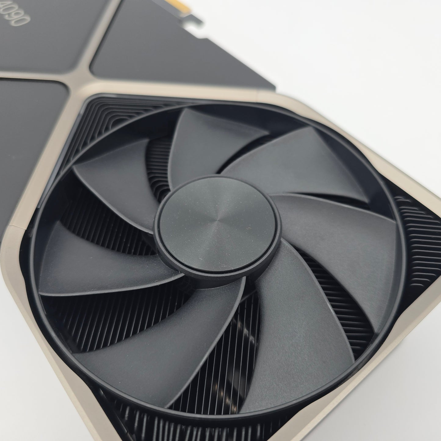 RTX 4090 Founders Edition FE 24GB, NVIDIA Gaming Graphics Card GPU