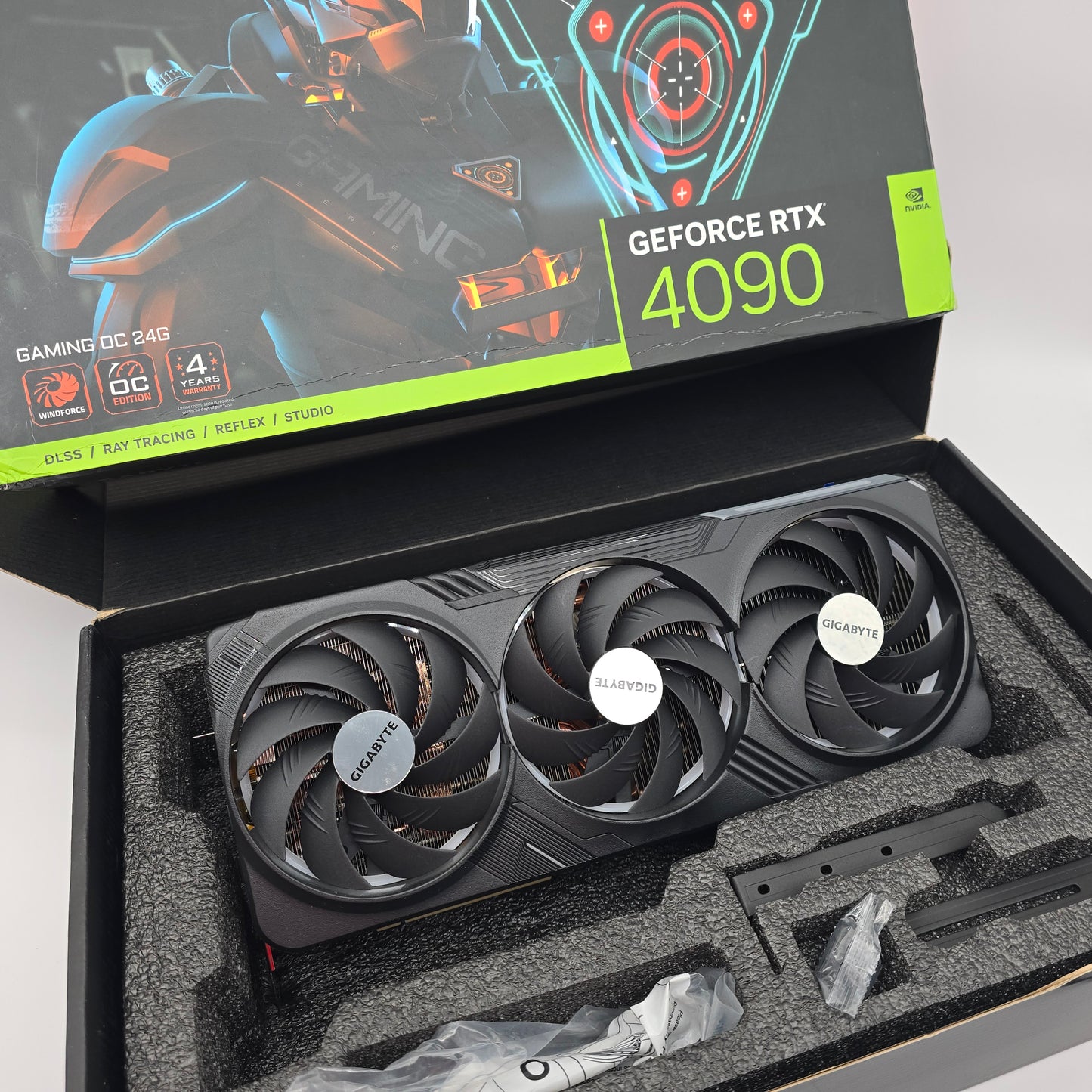 RTX 4090 Gigabyte Gaming OC 24GB, NVIDIA Gaming Graphics Card GPU