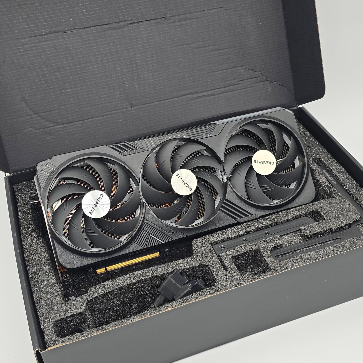 RTX 4090 Gigabyte Gaming OC 24GB, NVIDIA Gaming Graphics Card GPU