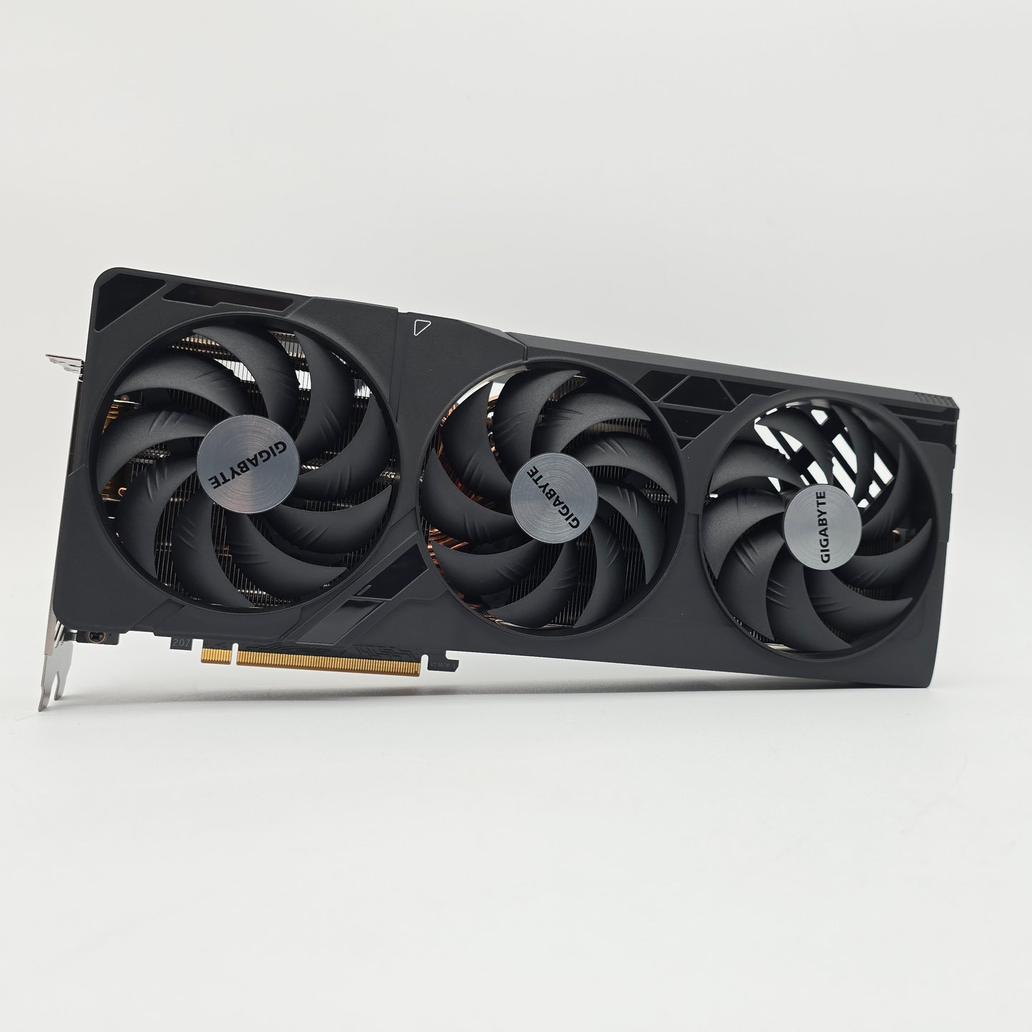RTX 4090 Gigabyte Windforce OC V2 24GB, NVIDIA Gaming Graphics Card GPU