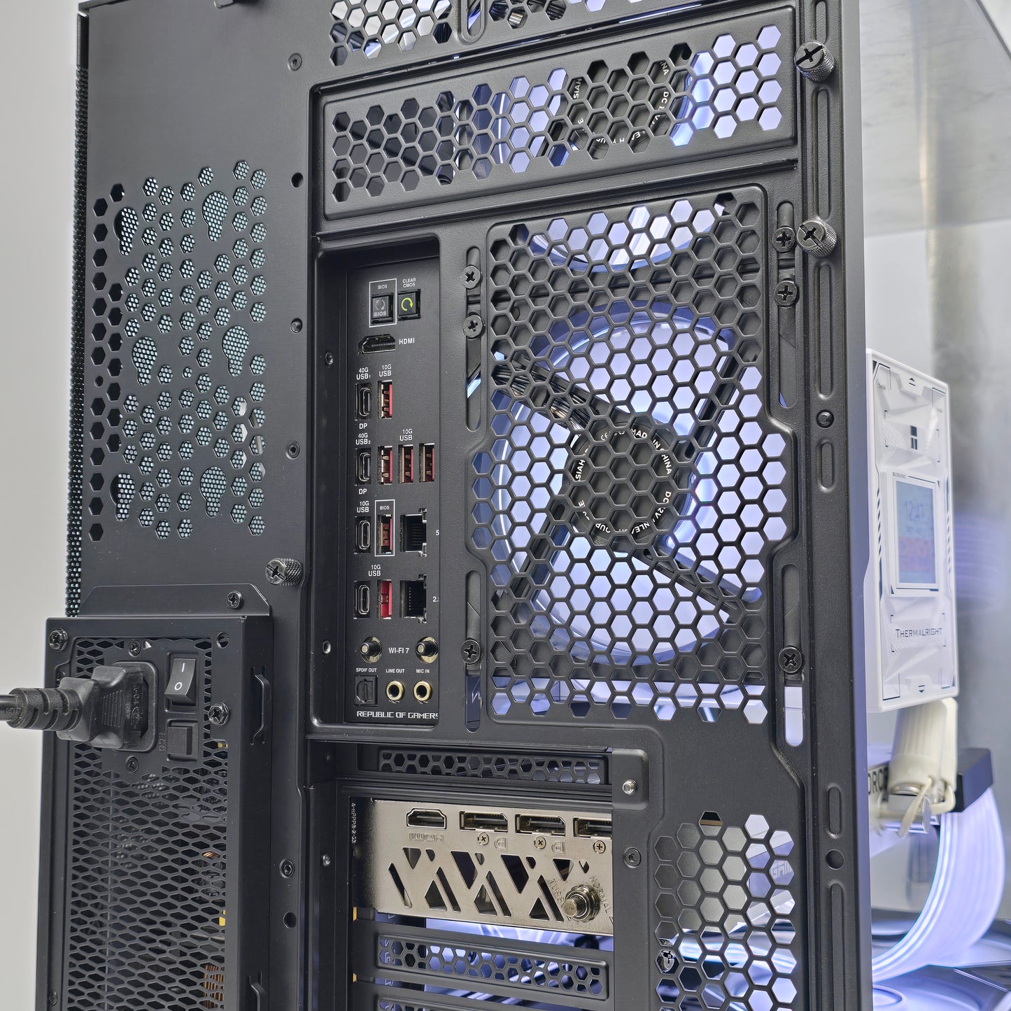 RTX 4090, Ryzen 7 9800X3D, 64GB DDR5, 2TB Gen 5 NVMe, ROG X870E, Custom Gaming PC