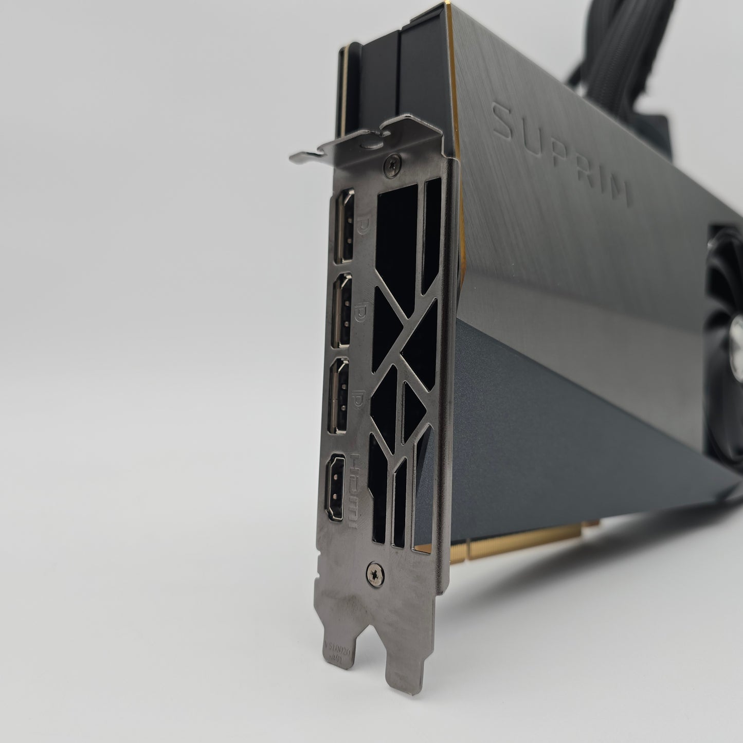 RTX 4090 MSI SUPRIM LIQUID X 24GB, NVIDIA Gaming Graphics Card GPU