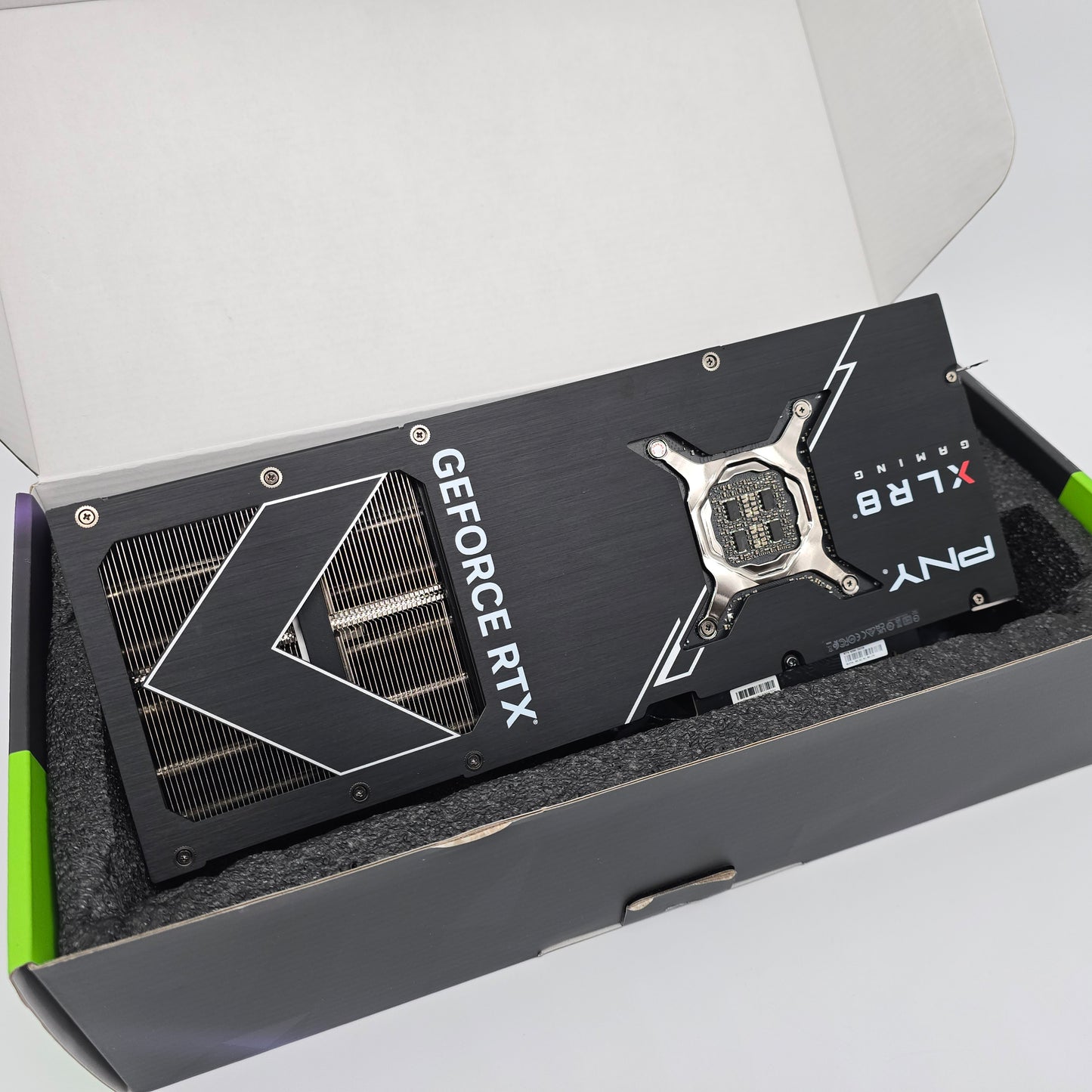RTX 4090 PNY XLR8 Gaming Verto EPIC-X OC RGB 24GB, NVIDIA Gaming Graphics Card GPU