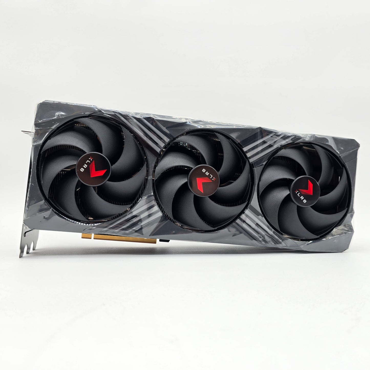 RTX 4090 PNY XLR8 Gaming VERTO EPIC-X RGB 24GB, NVIDIA Gaming Graphics Card GPU