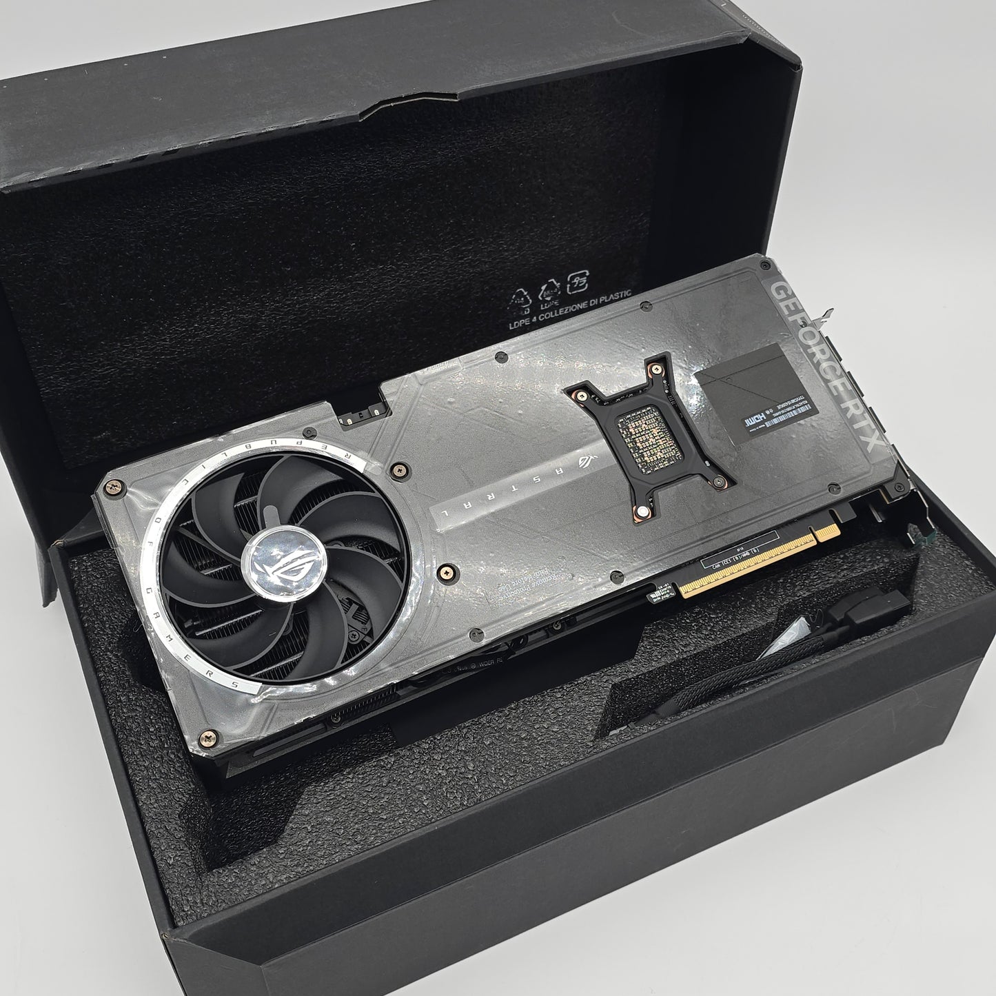 RTX 5080 ASUS ROG ASTRAL OC 16GB, NVIDIA Gaming Graphics Card GPU