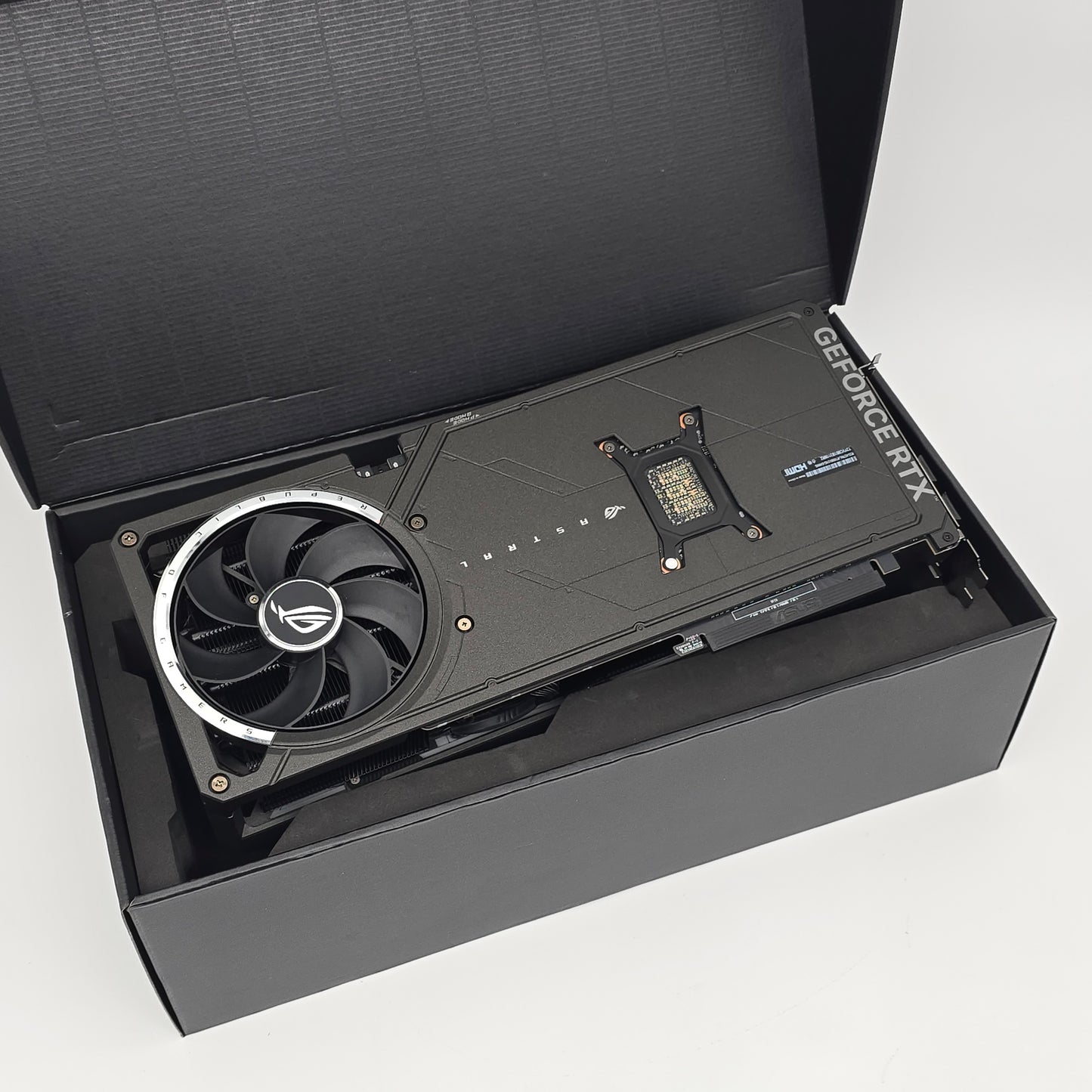 RTX 5080 ASUS ROG ASTRAL OC 16GB, NVIDIA Gaming Graphics Card GPU