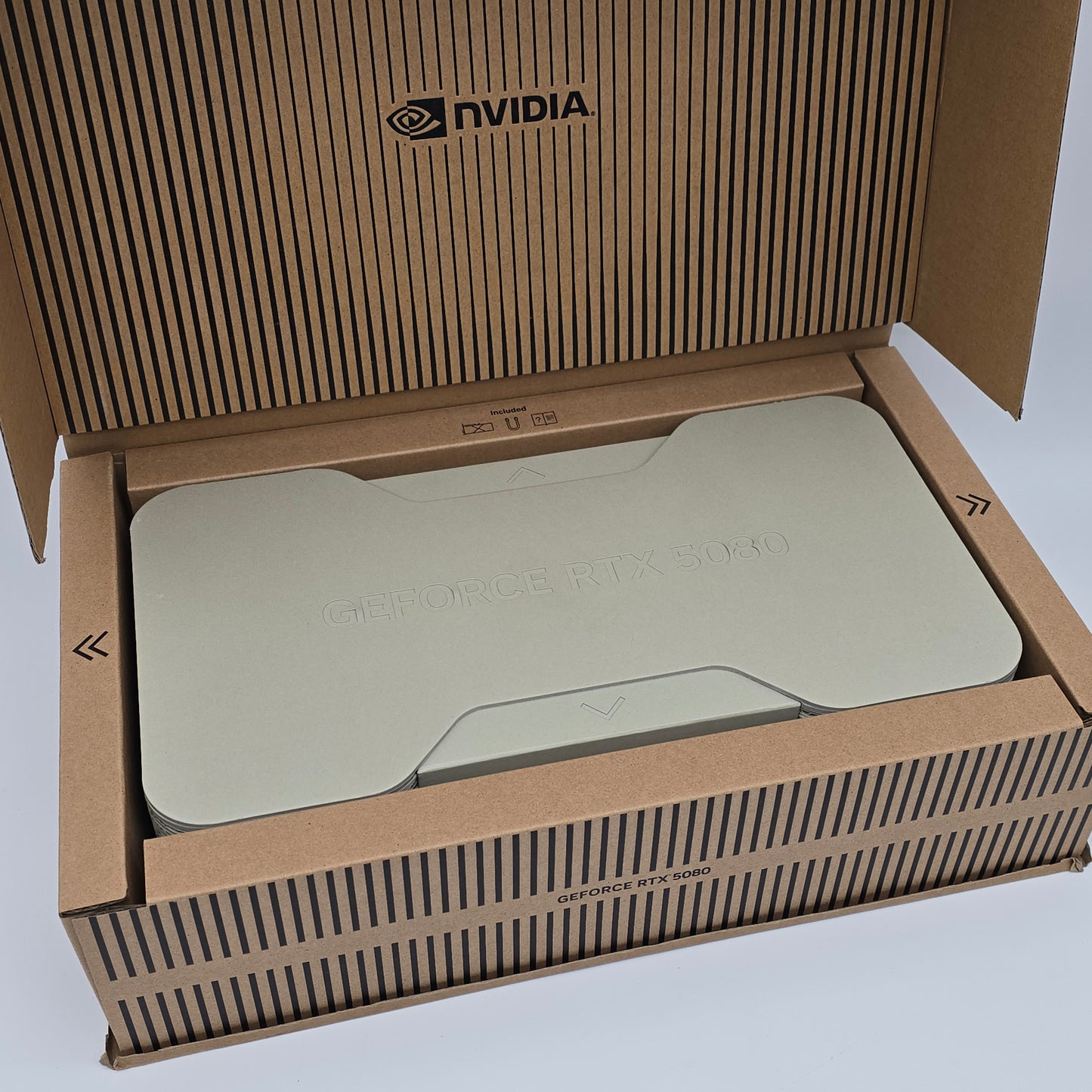 RTX 5080 Founders Edition FE 16GB, NVIDIA Gaming Graphics Card GPU