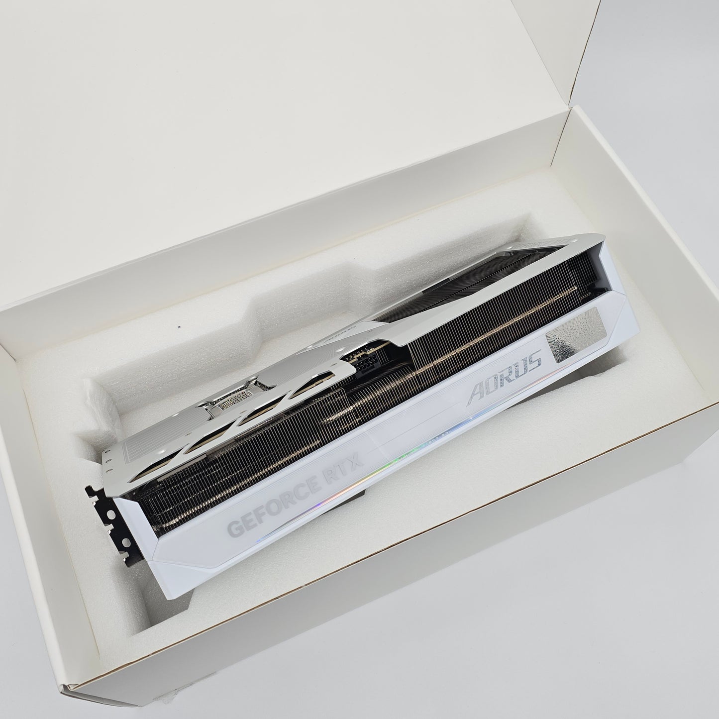 RTX 5080 Gigabyte Aorus Master Ice OC 16GB, NVIDIA Gaming Graphics Card GPU