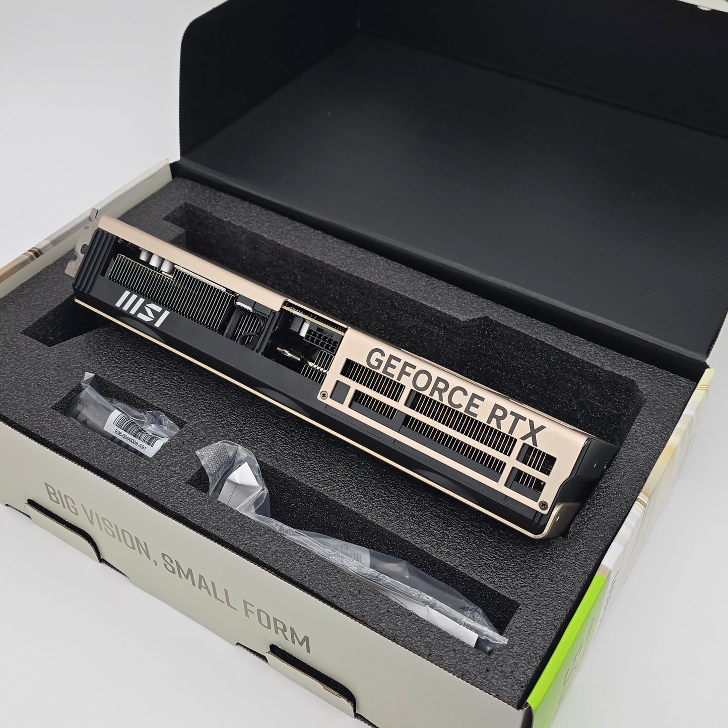 RTX 5080 MSI Inspire 3x OC 16GB, NVIDIA Gaming Graphics Card GPU