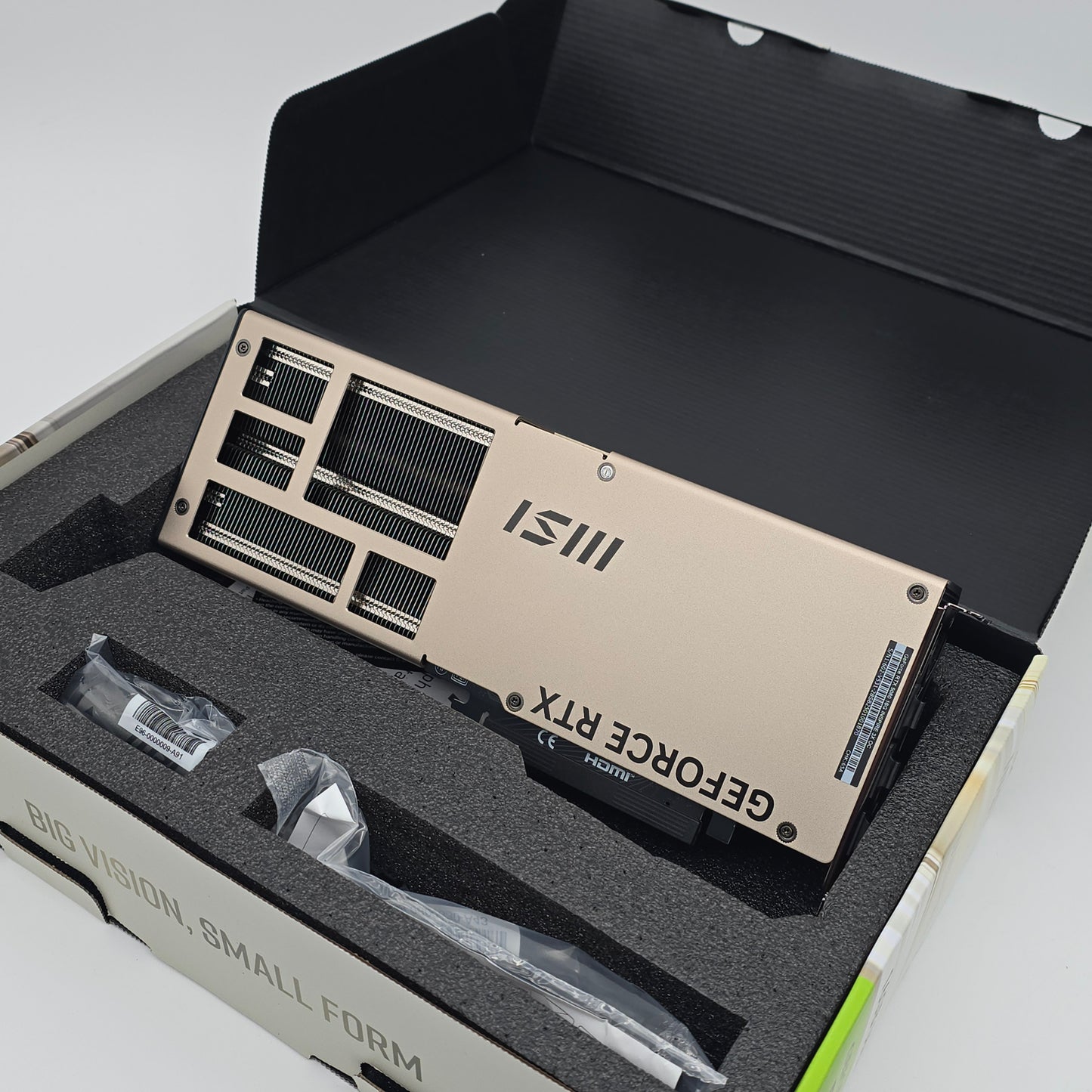 RTX 5080 MSI Inspire 3x OC 16GB, NVIDIA Gaming Graphics Card GPU