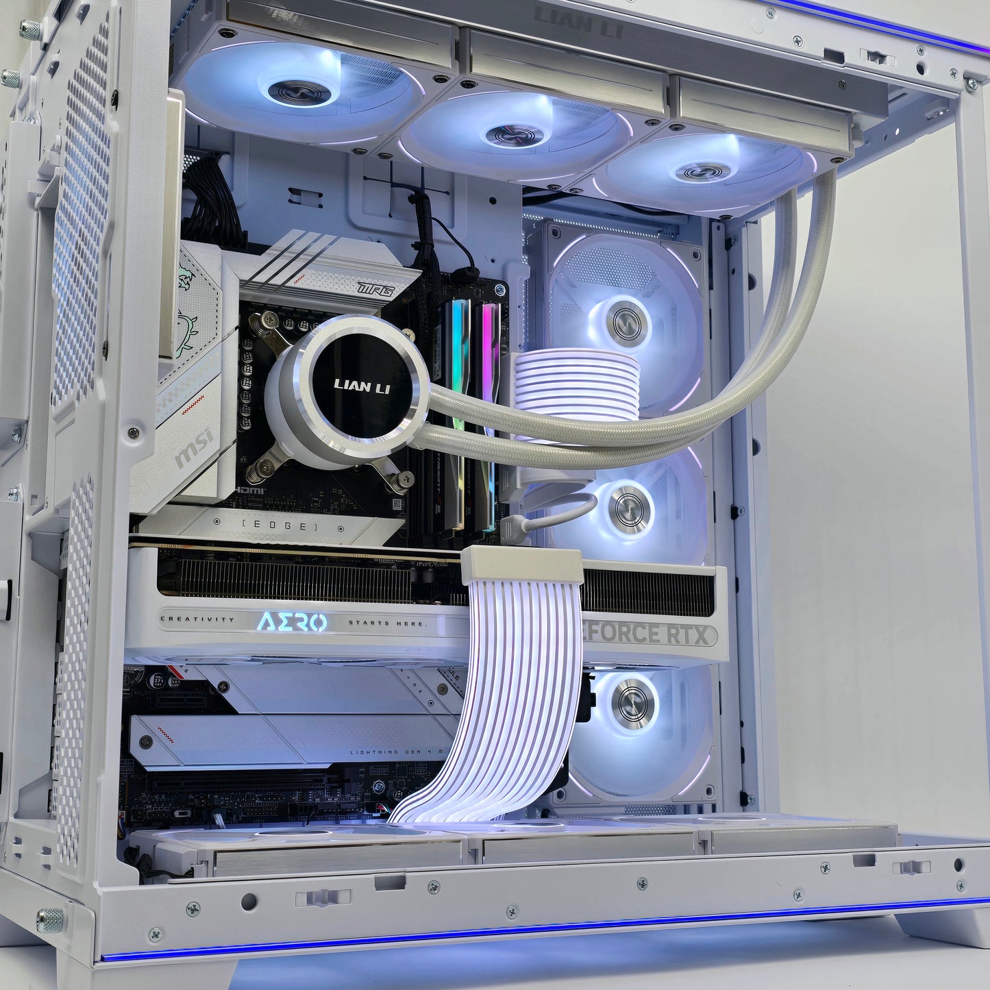 RTX 5080, Intel i9-14900K, 32GB DDR5, 2TB NVMe, Custom White Liquid Cooled Gaming PC